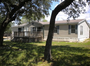 30 S Meadow Dr, Lytle, TX Main Image