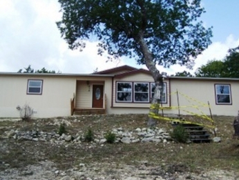 210 Twombly Dr South, Kerrville, TX Main Image