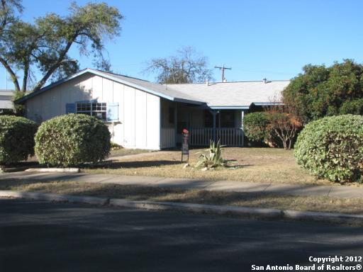 2415 Ingleside Dr, San Antonio, Texas  Main Image