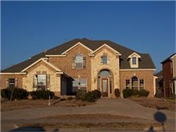 10118 River Bend Dr, Rowlett, Texas  Main Image