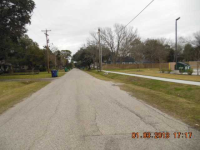 111 E Southland Ave, Alvin, Texas  Image #5311789
