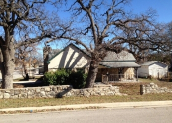 107 N Walnut Street, Lampasas, TX Main Image