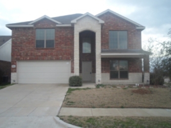 2004 Kings Forest Dr, Heartland, TX Main Image