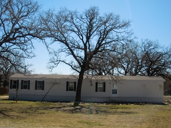 319 Creekway Lane, Seguin, TX Main Image