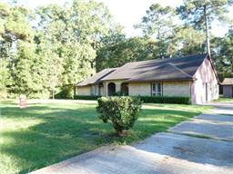 222 Chariot Ln, New Caney, TX Main Image