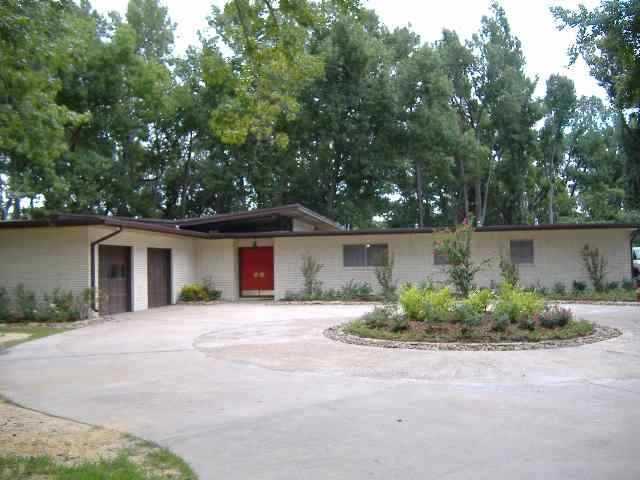 206 Greenwood Dr, Beaumont, Texas  Main Image