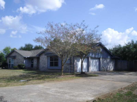 185 W County Road 136, Alvin, Texas  Image #6577258