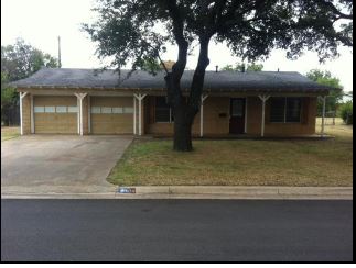 204 Mccurdy St, Crowley, TX Main Image