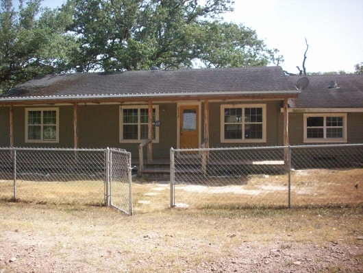 9028 State Highway 111 N, Edna, TX Main Image
