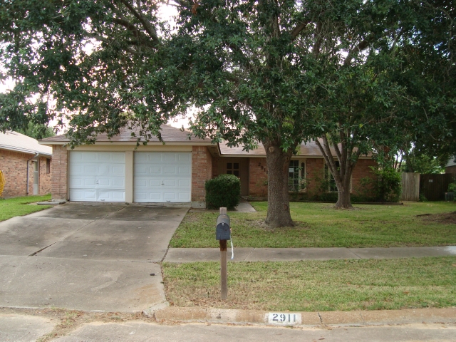 2911 New Plymouth Ct, Webster, TX Main Image