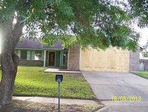310 Willoughby Dr, Richmond, Texas  Main Image