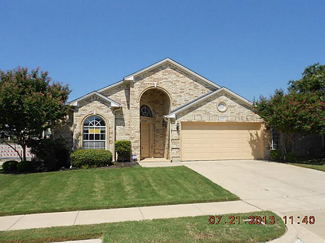 8701 Sunset Trace Dr, Fort Worth, Texas Main Image