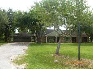 1754 Oday Rd, Pearland, Texas  Main Image