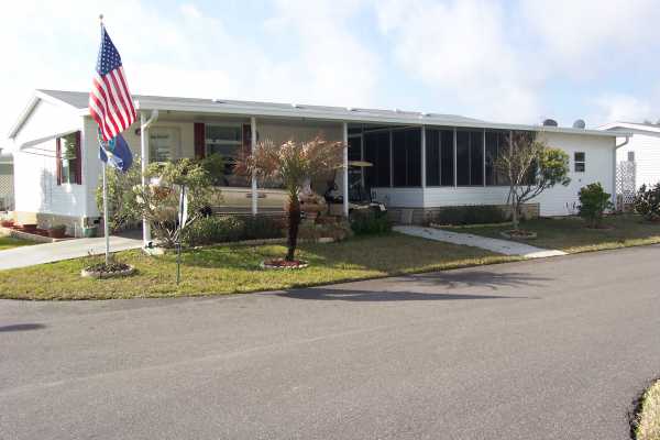 2611 Lake Haven Drive, New Port Richey, FL Main Image