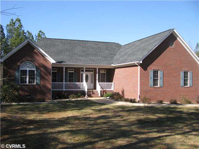 4815 Cottage Rd, Blackstone, VA Main Image