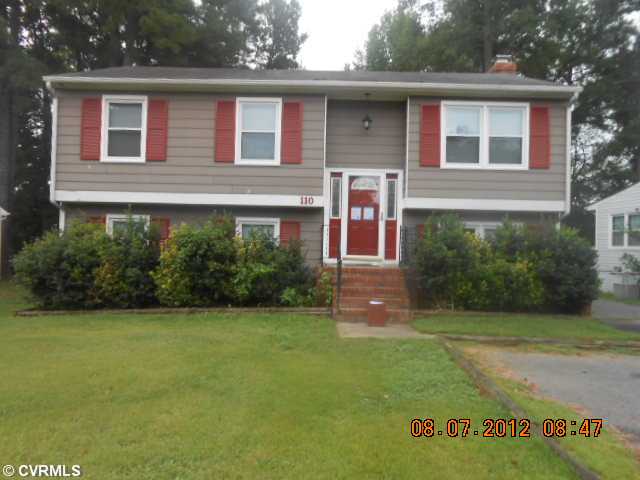 1109 Walnut Dr, Chester, Virginia  Main Image