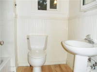 1662 Grandview Blvd, Keyport, Washington  Image #5762286